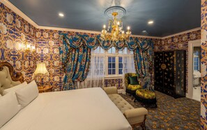 1 habitación, ropa de cama de alta calidad y minibar 