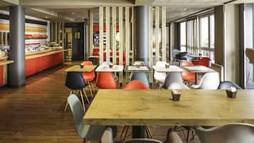 Daily buffet breakfast (EUR 12.90 per person)