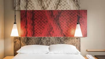 Standard Double Room, 1 Double Bed | Individually furnished, desk, blackout drapes, soundproofing