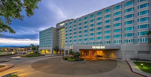 Exterior - Grand Bay Hotel San Francisco (Redwood City)