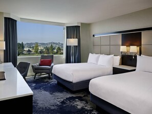 Superior Double Room | Egyptian cotton sheets, premium bedding, down comforters, in-room safe - Grand Bay Hotel San Francisco (Redwood City)