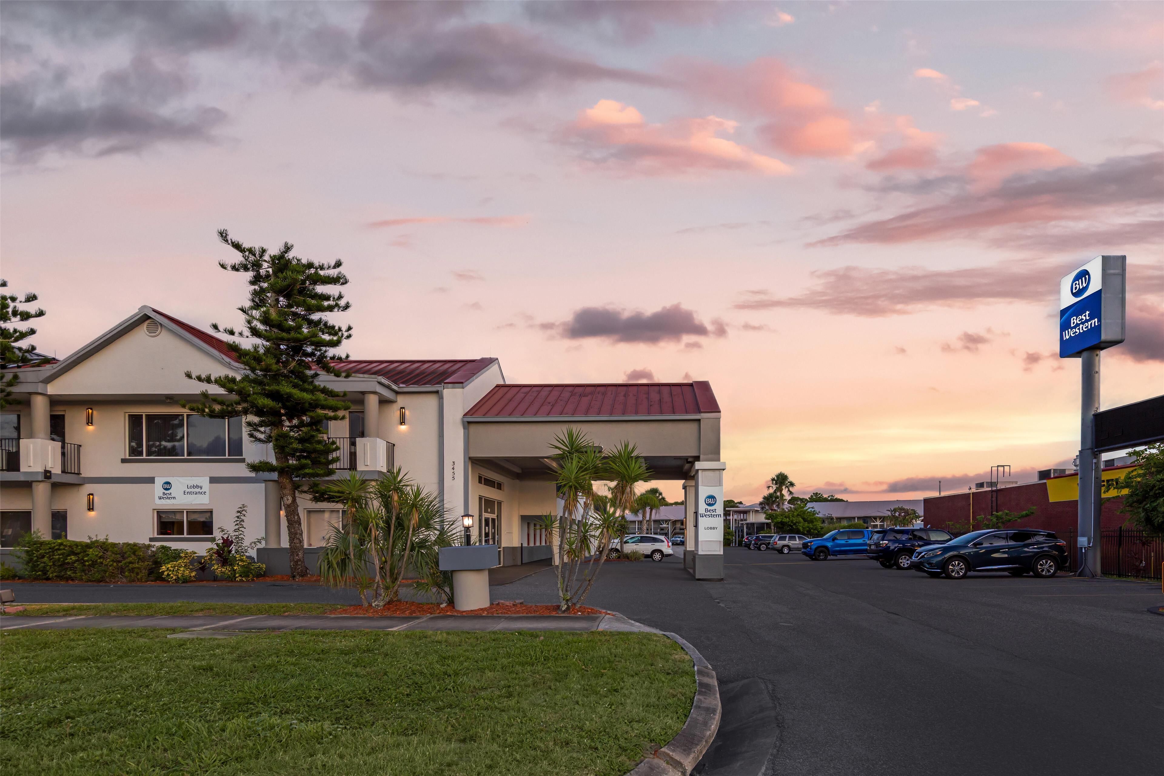 Foto - Best Western Space Shuttle Inn