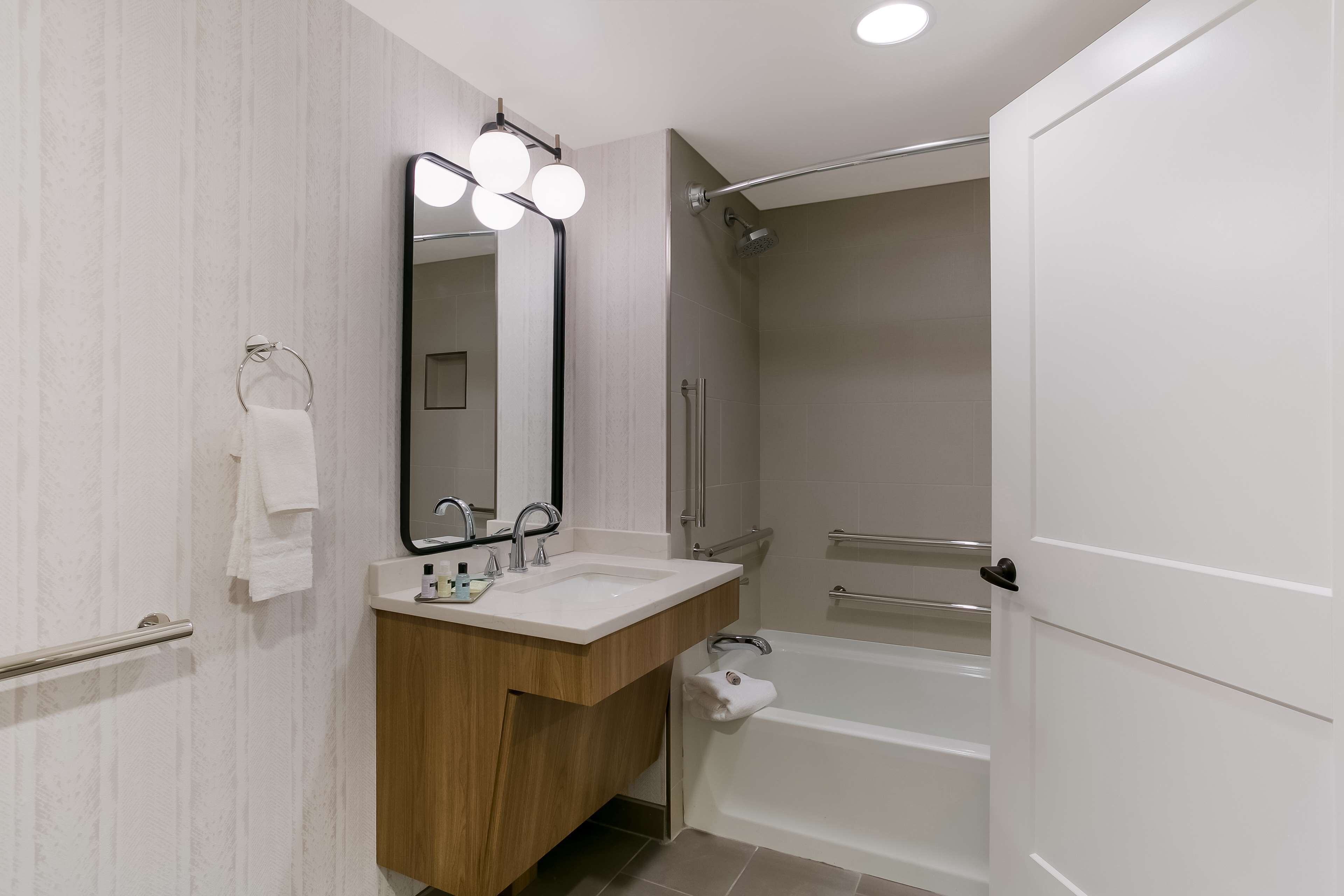 standard room, 2 queen beds, accessible, poolside | bathroom | free toiletries, hair dryer, towels