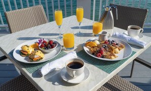 Daily buffet breakfast (USD 18.99 per person)