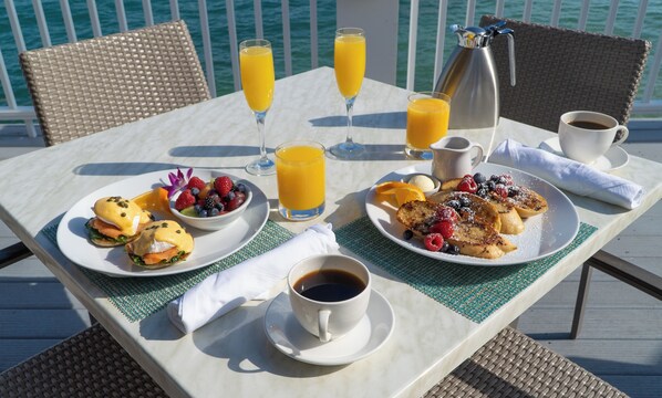 Daily buffet breakfast (USD 18.99 per person)