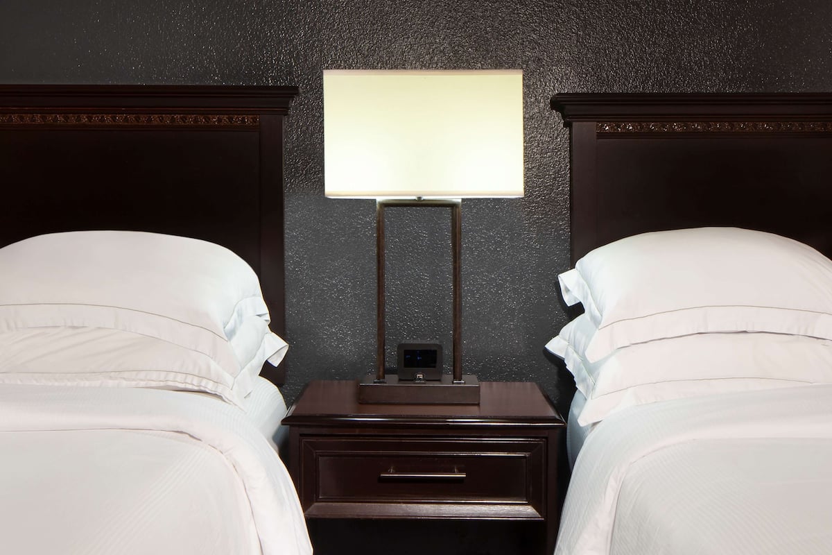 Ropa de cama de alta calidad, cubrecamas y colchones con pillow-top
