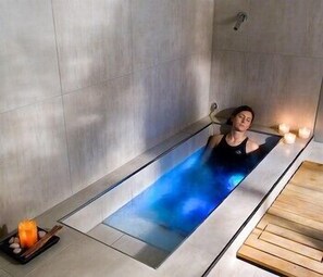 Indoor spa tub - Hotel Universal Terme (Abano Terme)