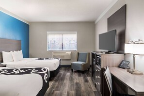 Deluxe Room, 2 Queen Beds, Non Smoking | Pillowtop beds, desk, laptop workspace, blackout drapes - La Quinta Inn & Suites by Wyndham Round Rock North (Round Rock)