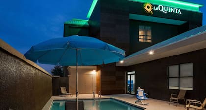 La Quinta Inn & Suites by Wyndham Round Rock North