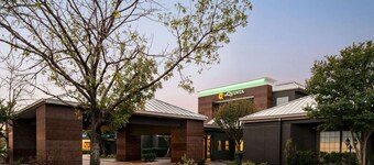 La Quinta Inn & Suites by Wyndham Round Rock North