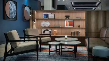 Serveert lunch en diner