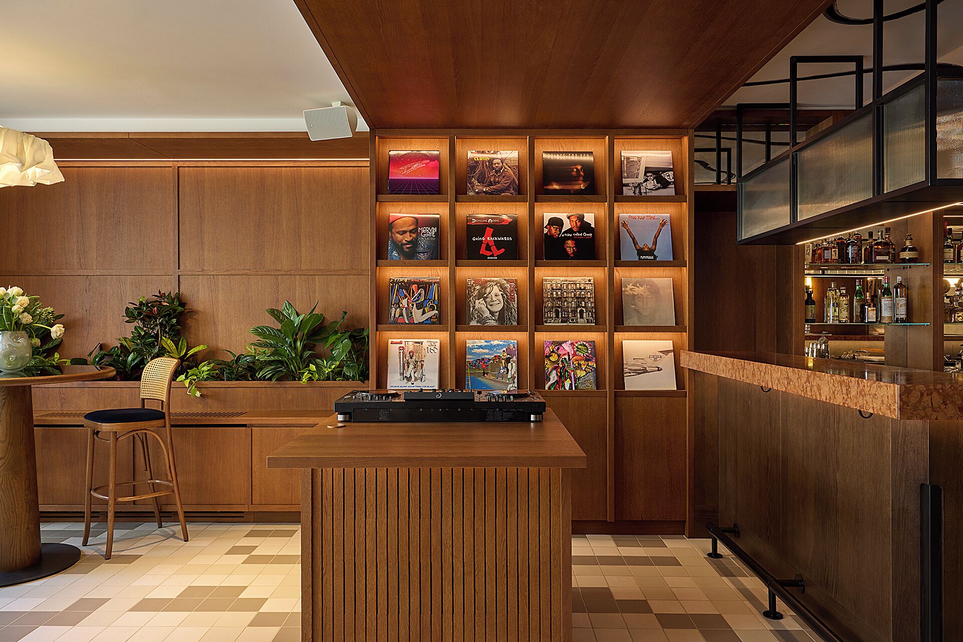 Photo - Miiro Spittelberg NEW OPENING