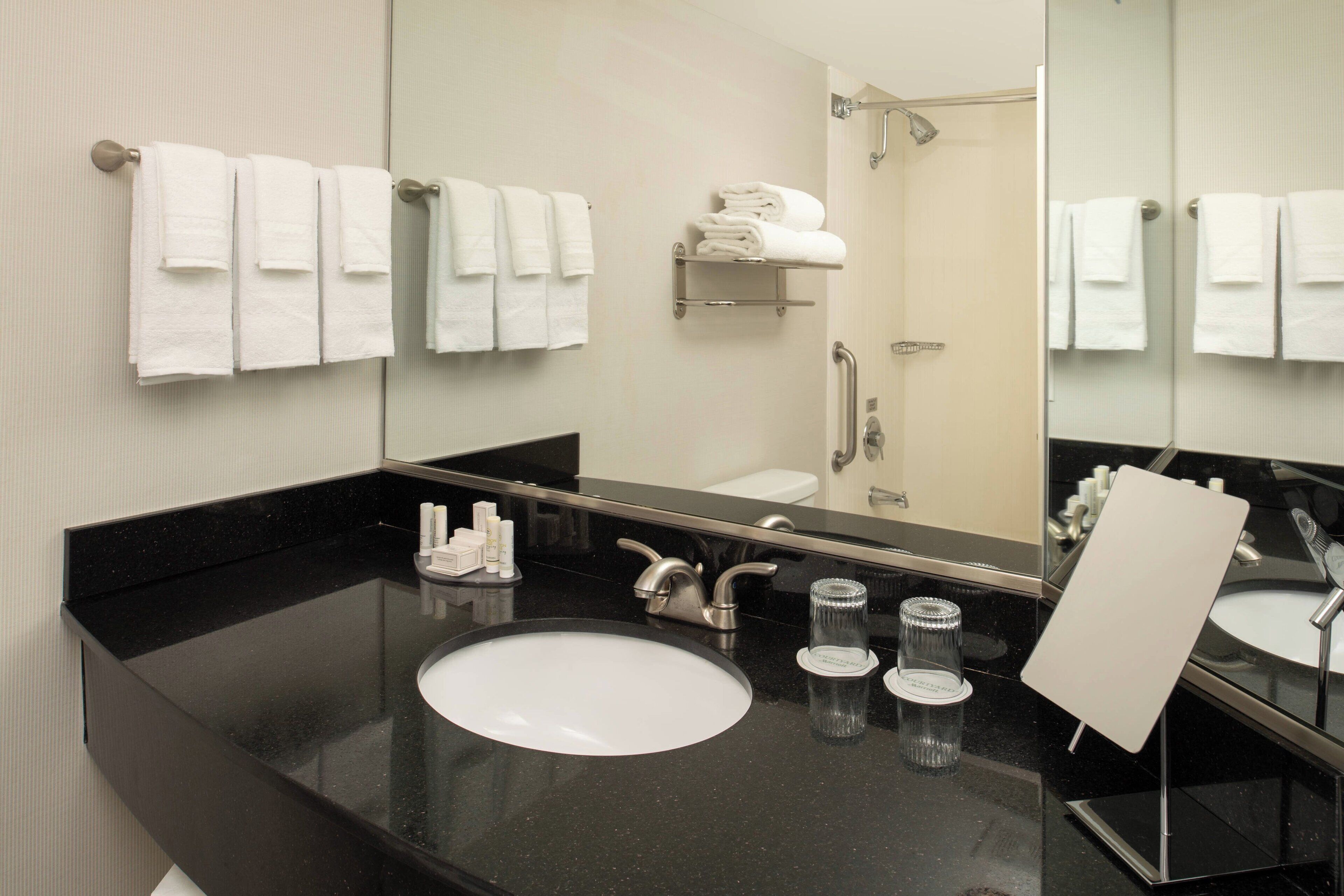 combined shower/bathtub, free toiletries, hair dryer, towels