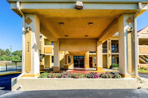 Econo Lodge Christiansburg-Blacksburg I-81