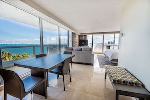 Grand Suite, 1 King Bed, Bay View | Hypo-allergenic bedding, in-room safe, desk, iron/ironing board
