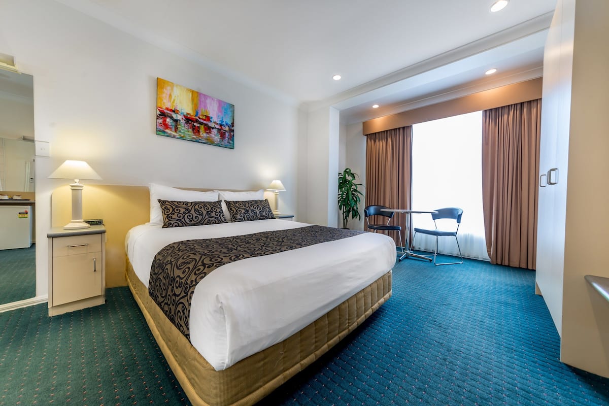Suite, Whirlpool