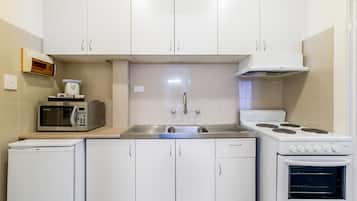 Apartament estàndard, 1 dormitori | Cuina privada | Cafetera i tetera