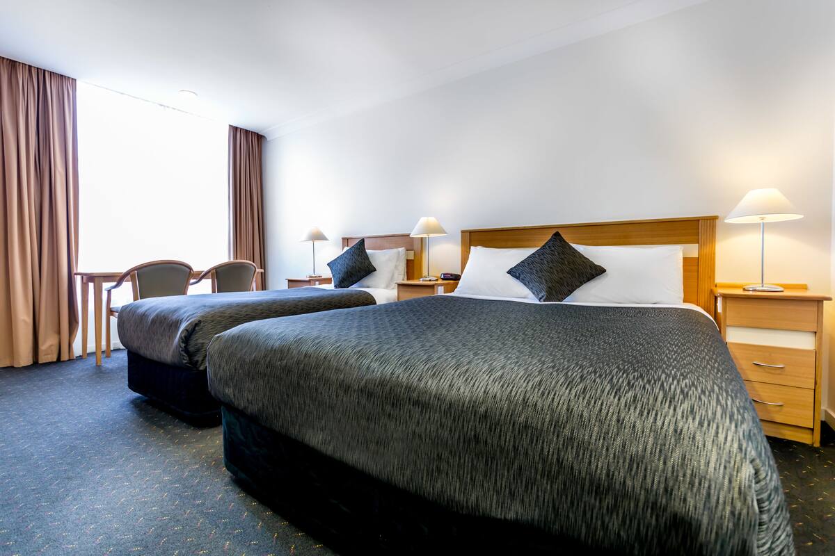 Deluxe Twin Room | Premium bedding, desk, iron/ironing board, cribs (surcharge)