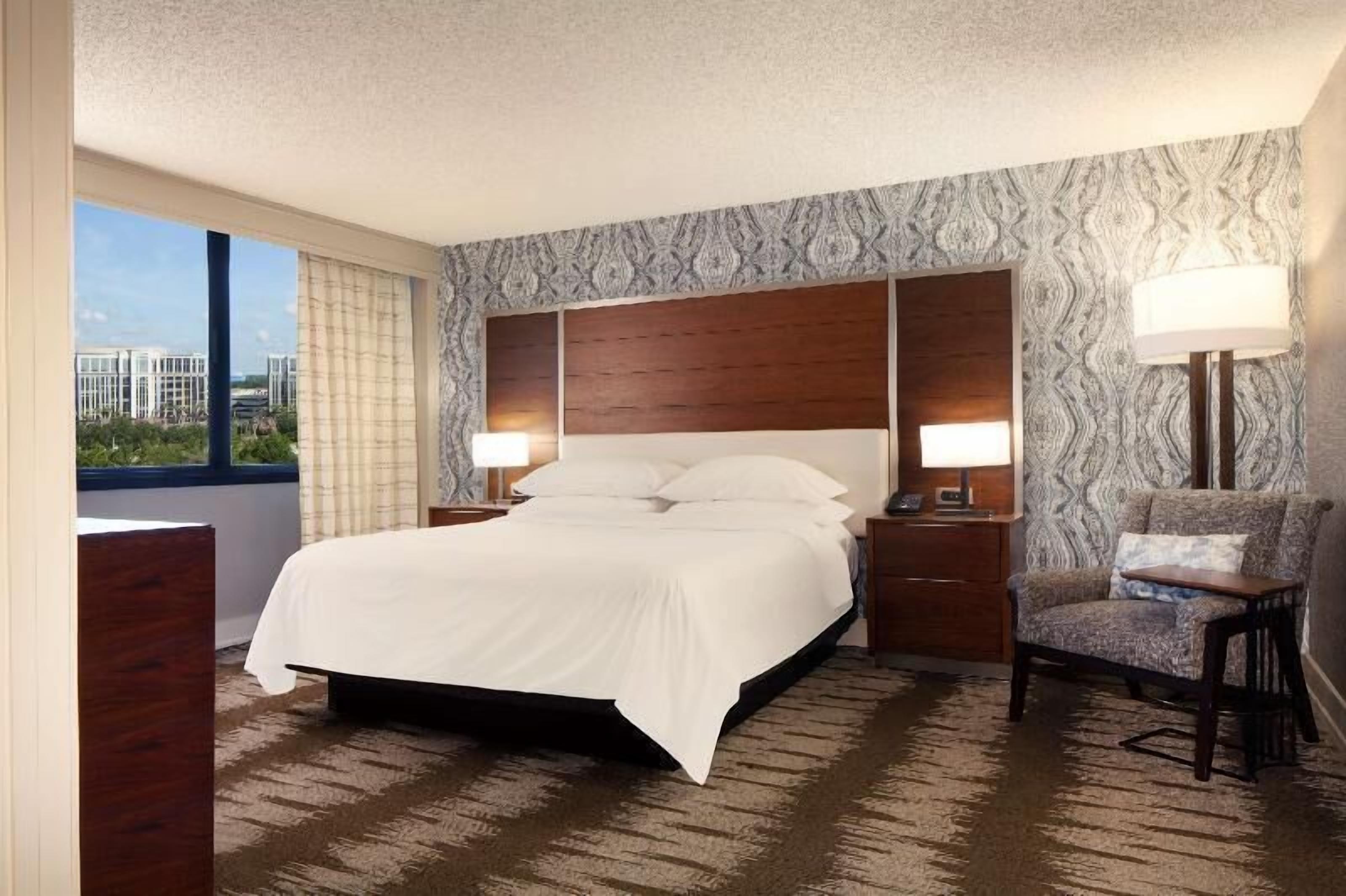 Premium bedding, down comforters, pillowtop beds, desk