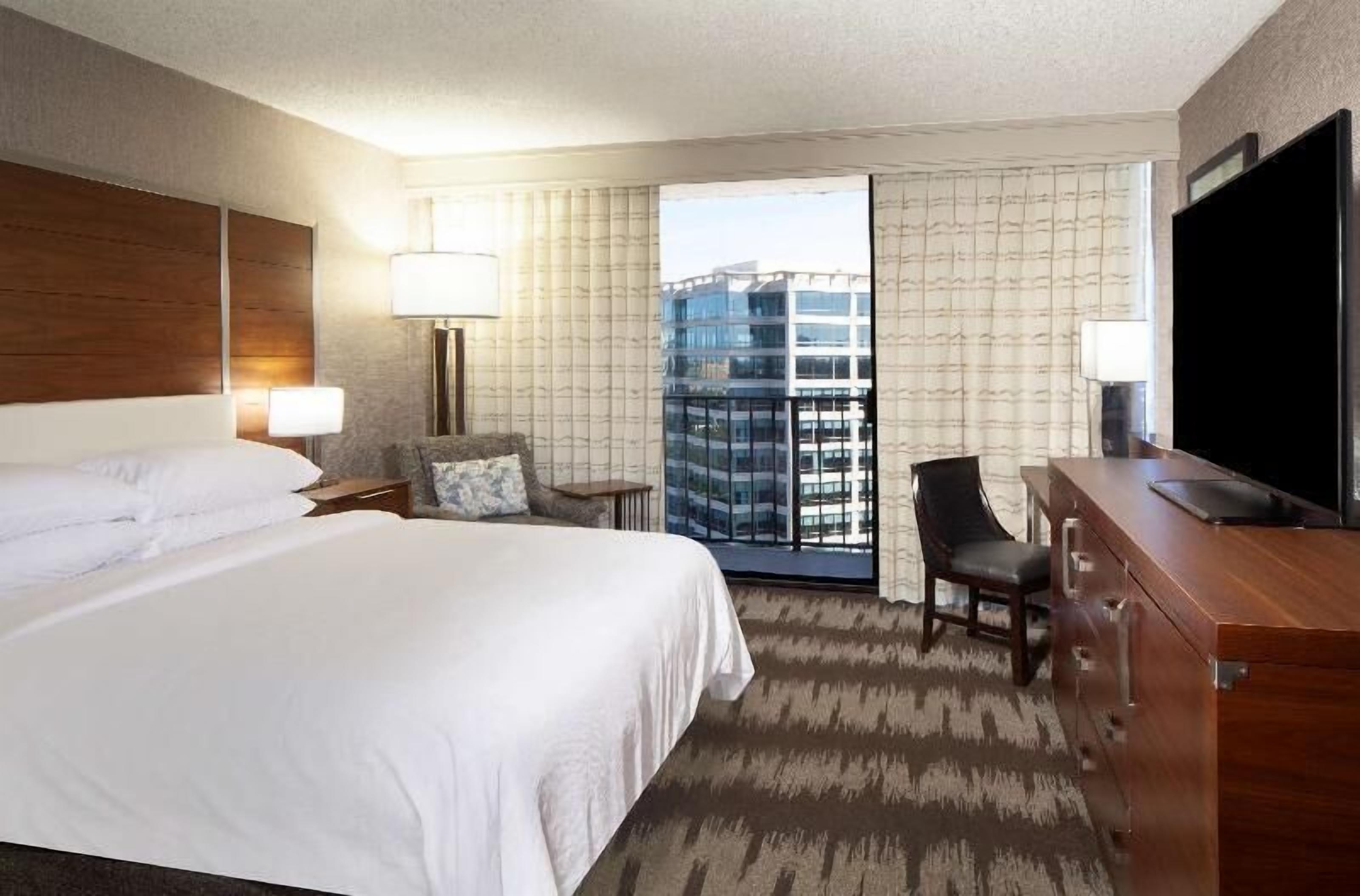 Premium bedding, down comforters, pillowtop beds, desk