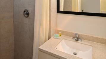 Free toiletries, towels