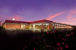 Exterior - Red Roof Inn Winchester - Lexington East (Winchester)