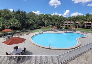 Utomhuspool