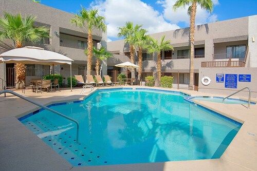 Hotel Tempe/Phoenix Airport InnSuites Hotel & Suites