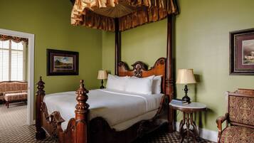 Suite (Victorian) | Meja, seterika/papan seterika, Wi-fi percuma, cadar katil