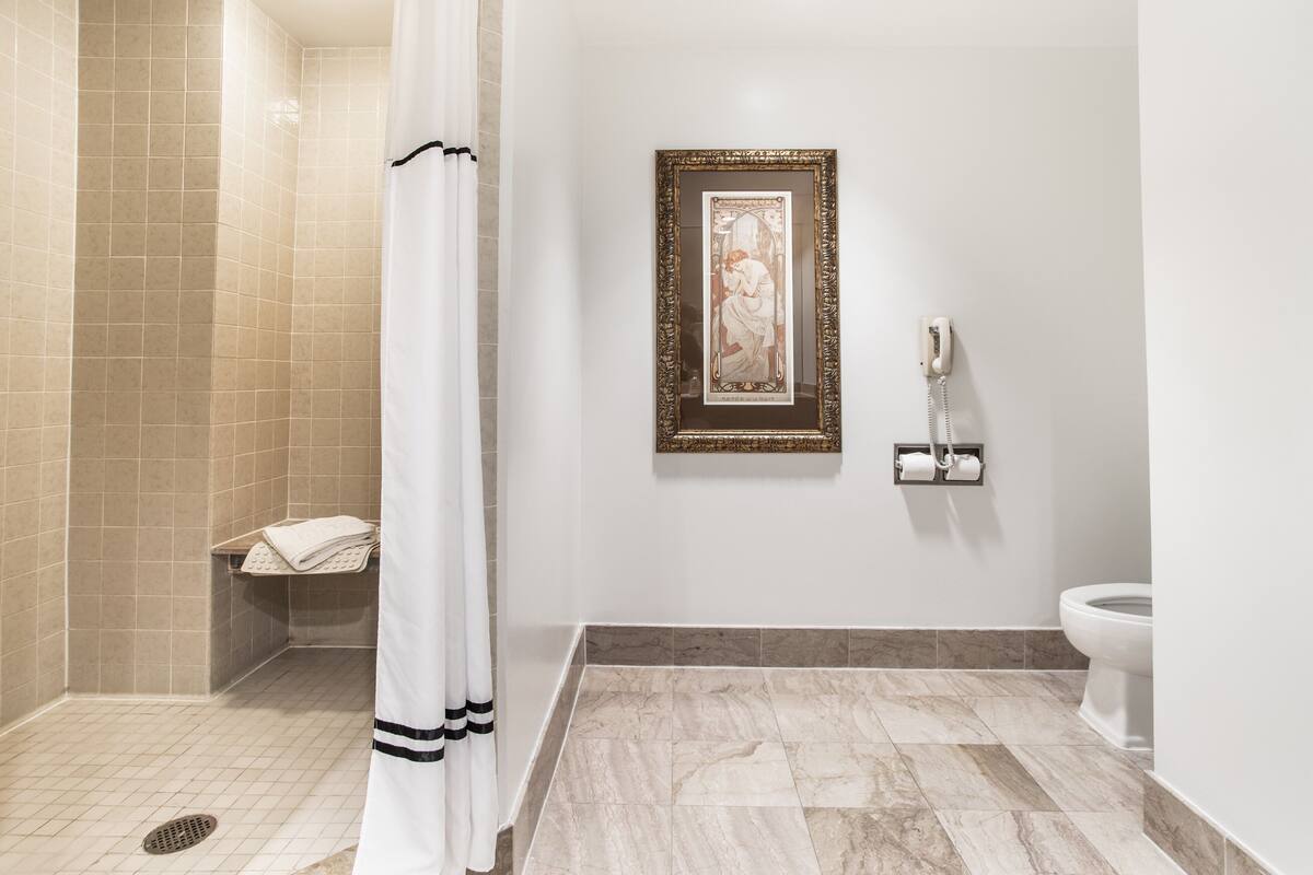 classic double room, 2 double beds, accessible bathtub | 1 bedroom, desk, iron/ironing board, free wifi