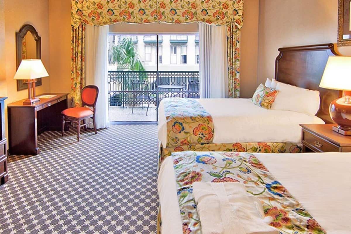 Classic Room, 2 Double Beds, Balcony | Desk, iron/ironing board, WiFi (free), bed sheets