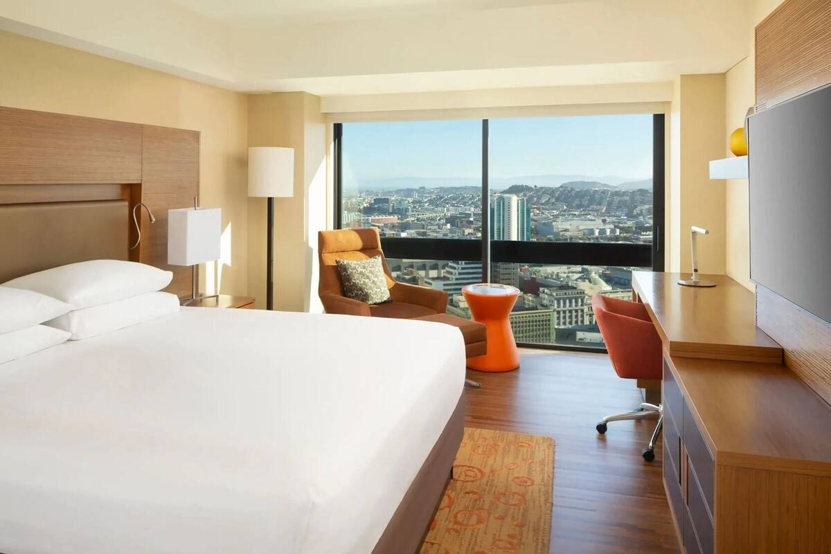 Premium bedding, pillowtop beds, in-room safe, desk