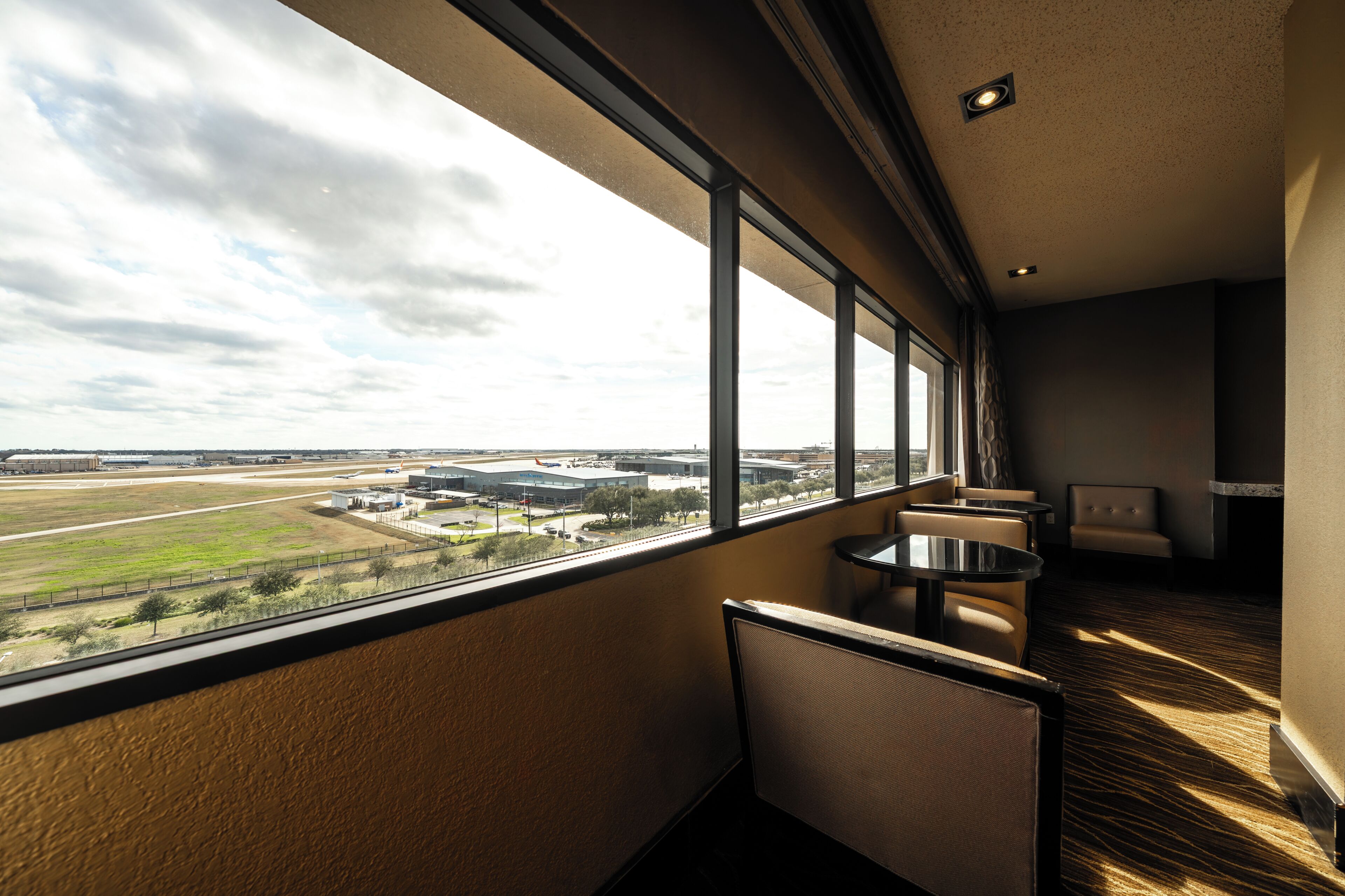 Photo - DoubleTree by Hilton Hotel Houston Hobby Airport