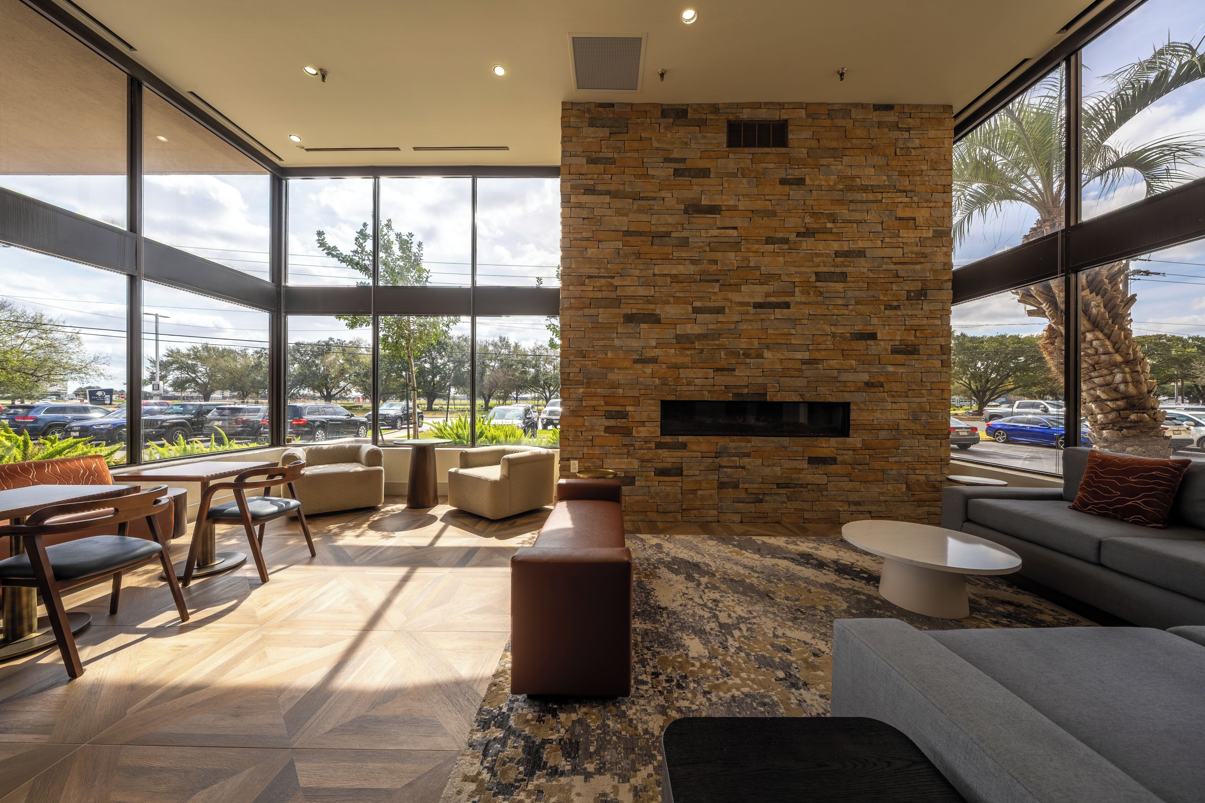 Photo - DoubleTree by Hilton Hotel Houston Hobby Airport