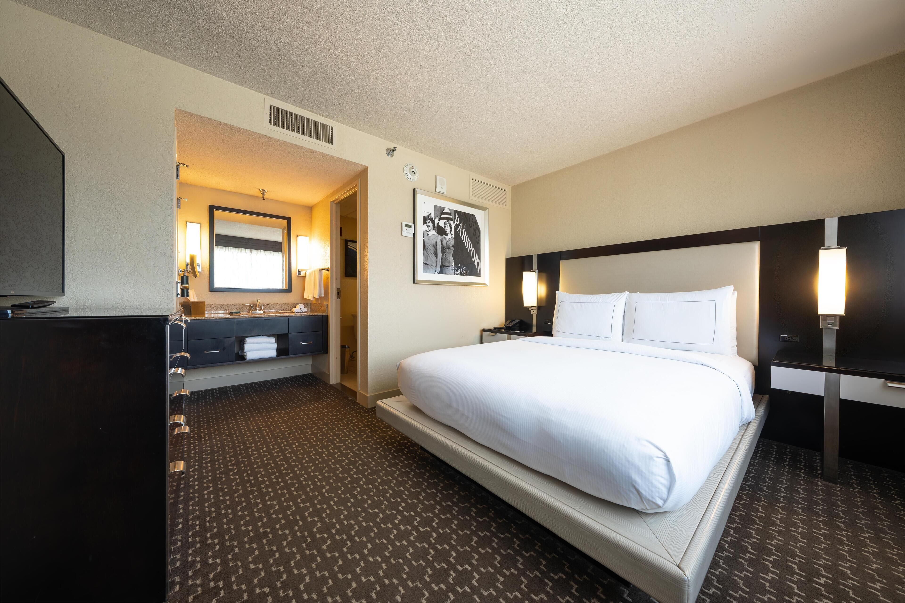 Photo - DoubleTree by Hilton Hotel Houston Hobby Airport