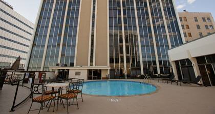 Midland Plaza Hotel