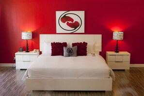 Junior Suite, 1 King Bed, Accessible, Non Smoking | Premium bedding, desk, iron/ironing board, free rollaway beds