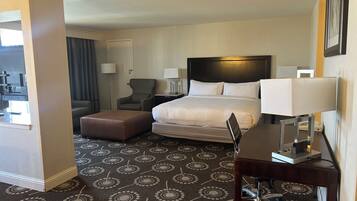 Suite, 1 King Bed with Sofa bed, Non Smoking (Parlor) | Premium bedding, desk, iron/ironing board, free cots/infant beds