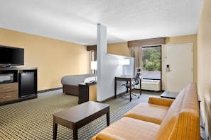 Room, 1 King Bed with Sofa bed, Non Smoking | Iron/ironing board, rollaway beds, free WiFi, bed sheets