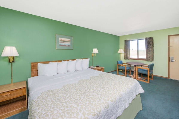 Schreibtisch, Bügeleisen/Bügelbrett, Babybetten, kostenloses WLAN