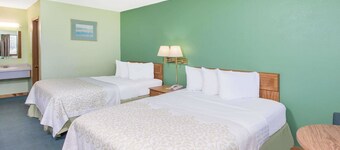 Days Inn by Wyndham Mountain Grove