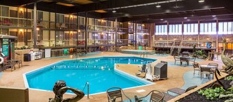 Park Inn by Radisson Sharon