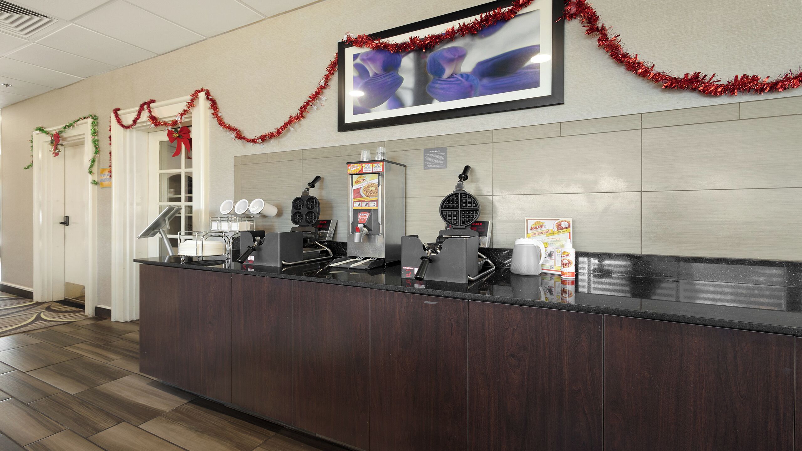 Foto - Howard Johnson by Wyndham Sacramento Downtown