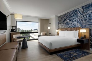 高級寢具、羽絨被、記憶床墊、客房內保險箱