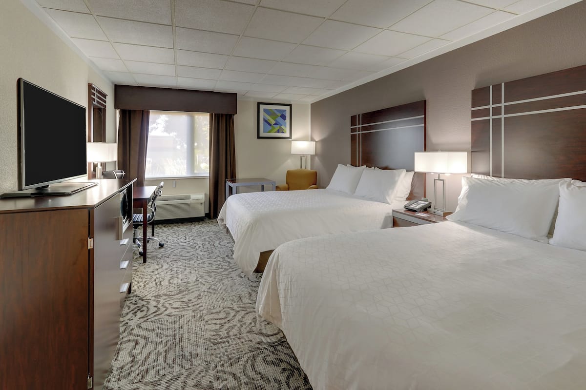 Premium bedding, desk, blackout curtains, iron/ironing board