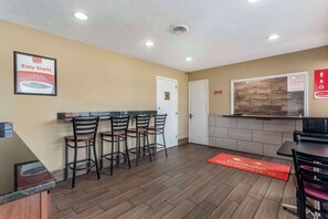 Lobby - Econo Lodge Nashville North (Nashville)