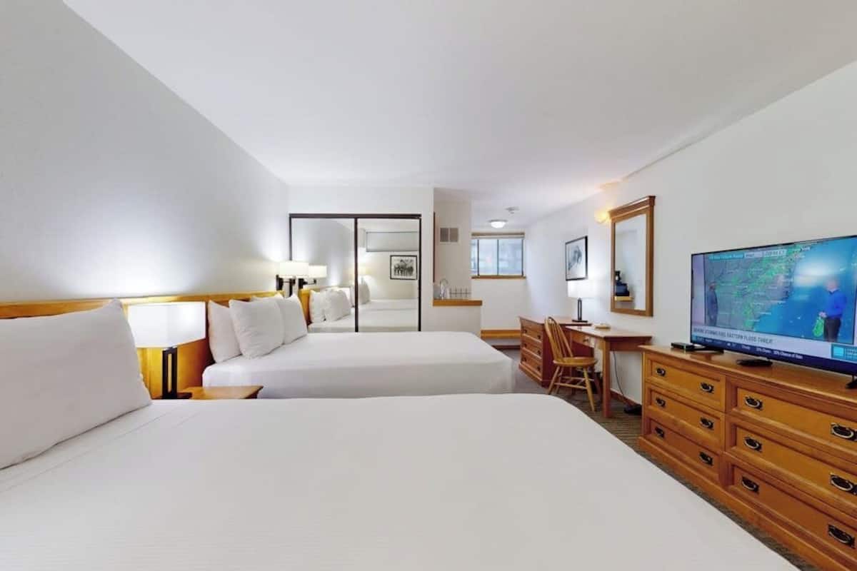 Standardzimmer, 2 Queen-Betten