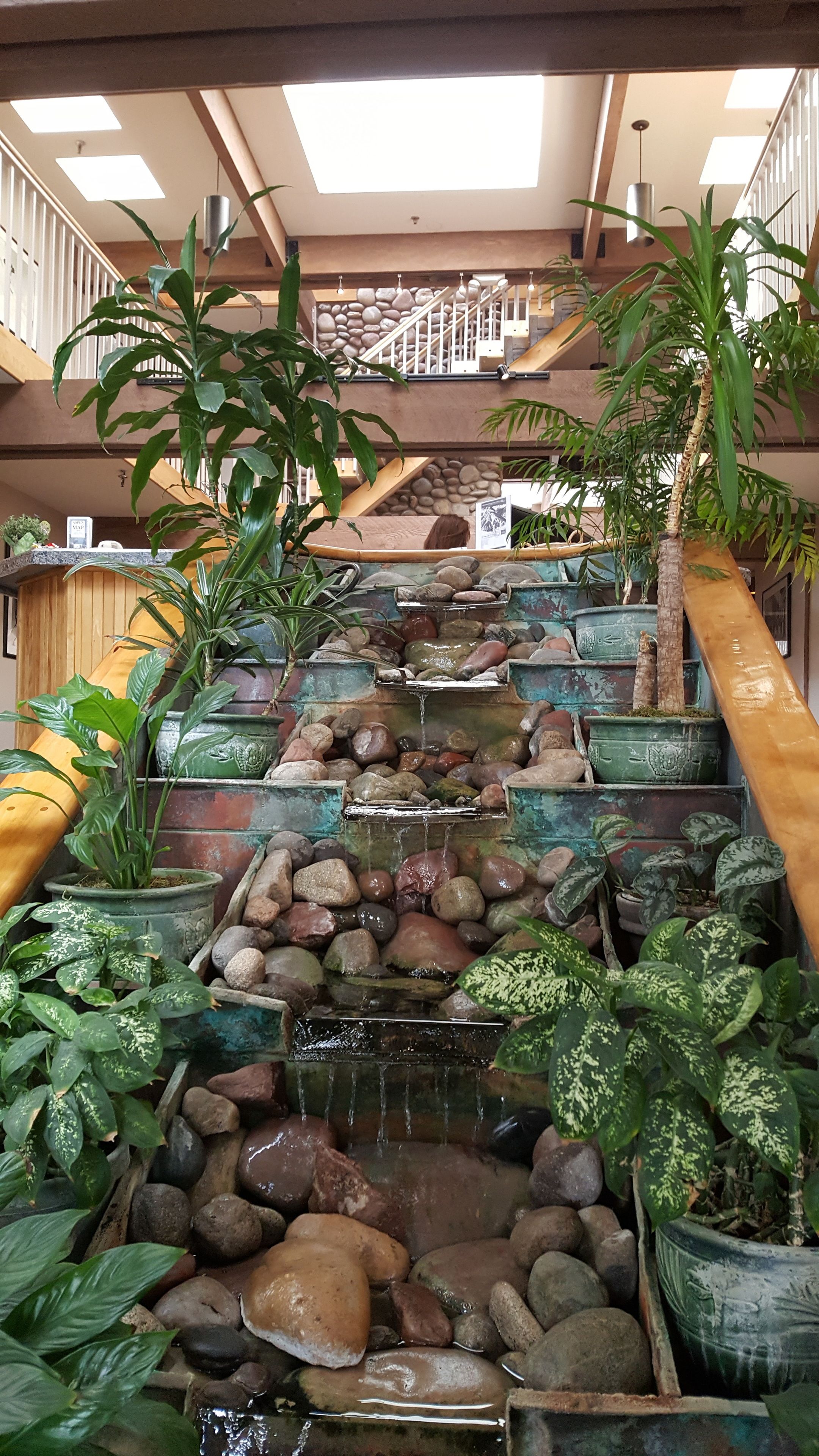 入住/退房自助服务终端