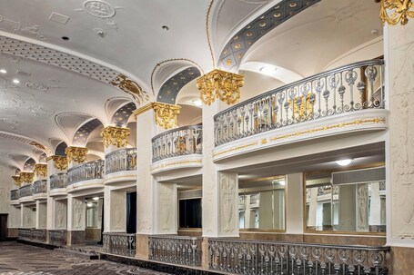 The Mayflower Hotel, Autograph Collection - Image 3