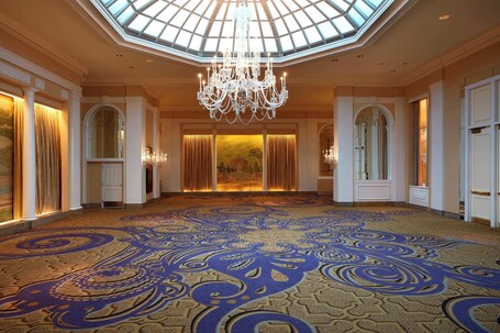 The Mayflower Hotel, Autograph Collection - Image 58